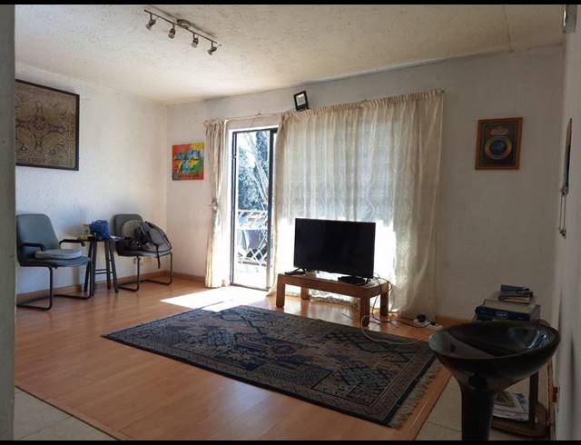 2 BEDROOM APARTMENT FOR SALE IN WESTDENE